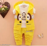 White and yellow hosiery cotton SSK I'M BABY Goodluck T-shirt jacket and pants, short sleeves, printed design on display