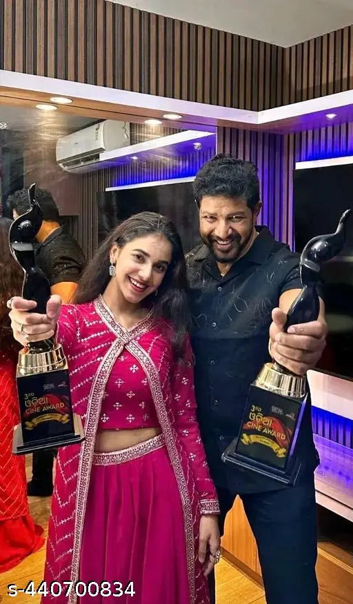 Trendy alluring Indian kurta sets for women, vibrant colors and stylish designs