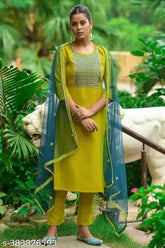 Cotton self-design full kurti set with dupatta and pajama, featuring three-quarter sleeves. Single sizes available from S to XL. Indian ethnic women's fashion on display