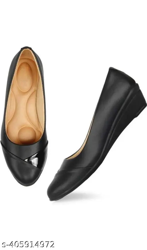 Black synthetic leather slip-on ballerinas for women, solid style with Indian origin