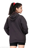 Women's cotton fleece hoodie with kangaroo pocket and cap, ideal for winter in stylish regular fit. Made from 100% cotton