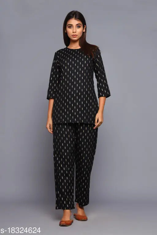 Trendy rayon women's night suit with three-quarter sleeves, printed net pattern on display
