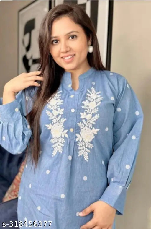 Cotton shirt with pant, long sleeves, embroidered pattern. Perfect for parties, made in India