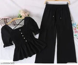 Stylish crepe jumpsuit, solid net, short sleeves, fashionable apparel for women