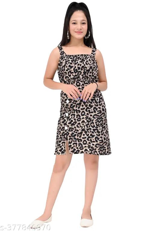 Leopard-print crepe knee-length party frock with belt, perfect for girls' occasions