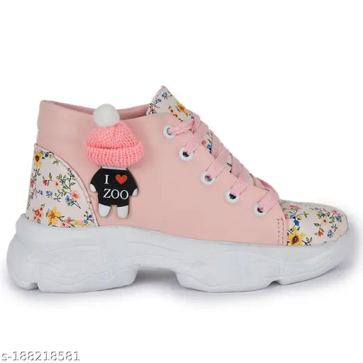 Stylish synthetic leather kids sports shoes, various sizes from 1-10 years old (India)