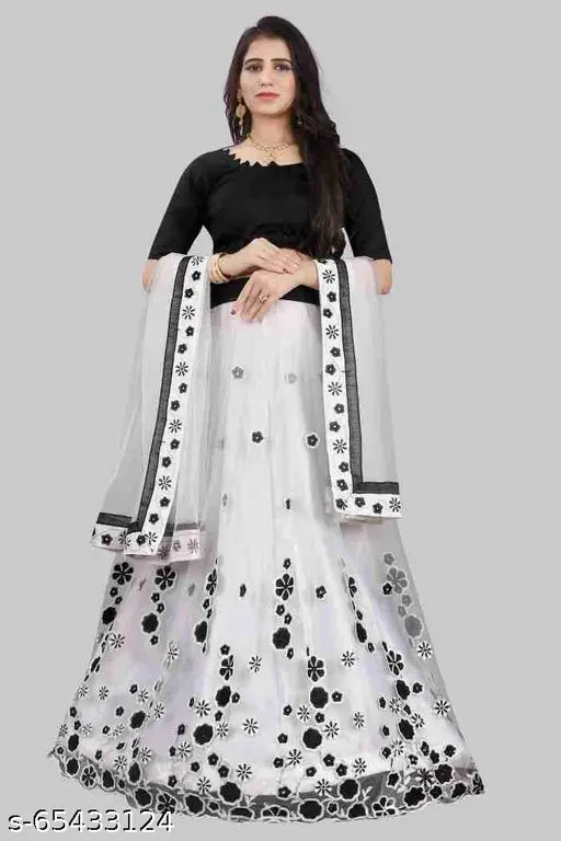 Indian semi-stitched net lehenga set, solid choli and embellished dupatta with lace detail, size 40 x 48 inches