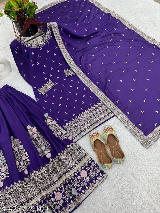 Chiffon churidar-dupatta set with three-quarter sleeves, printed and embroidered designer party wear for women, Indian origin