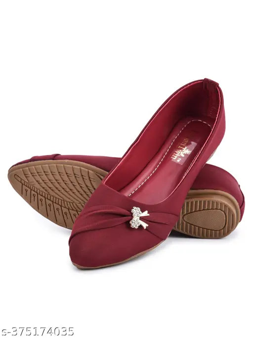 Synthetic pointed bellies from Urban Twin, perfect for casual or evening wear. Soft sole provides stylish comfort for all sizes (IND-4, IND-5, IND-6, IND-7, IND-8). Made in India