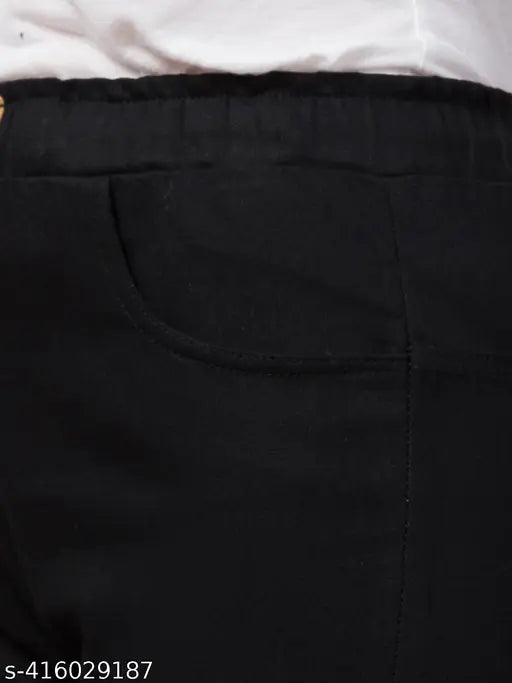 Stretchable premium denim black jogger jeans, high-waisted, slim fit, classic blue, retro style. Made for a comfortable fit and anti-shrink fabric, 100% Indian manufacturer