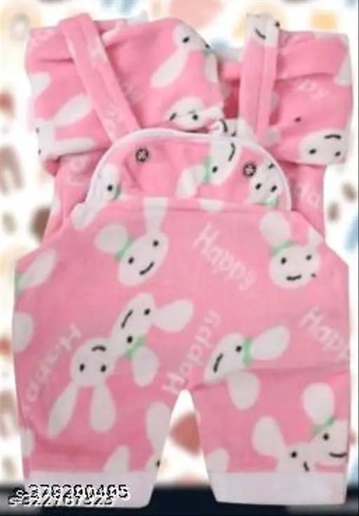 Wool winter dungarees set for baby boys and girls in printed net pattern, short sleeves, 0-3 months, made in India