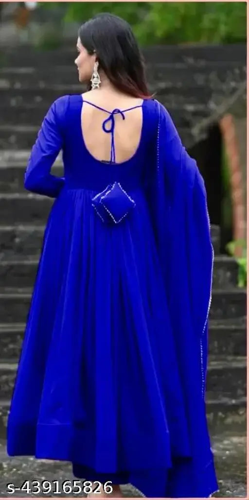 Anarkali blue georgette long-sleeve kurta with dupata, solid color Indian traditional clothing on mannequin