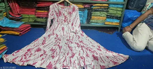 Rayon anarkali long kurta, dyed/washed combo, three-quarter sleeves, Indian women's fashion on mannequin