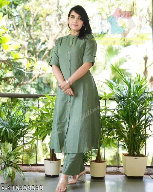 Green Katha cotton coord set, short-sleeved kurta with two side pockets, solid pattern, Indian handloom fabric