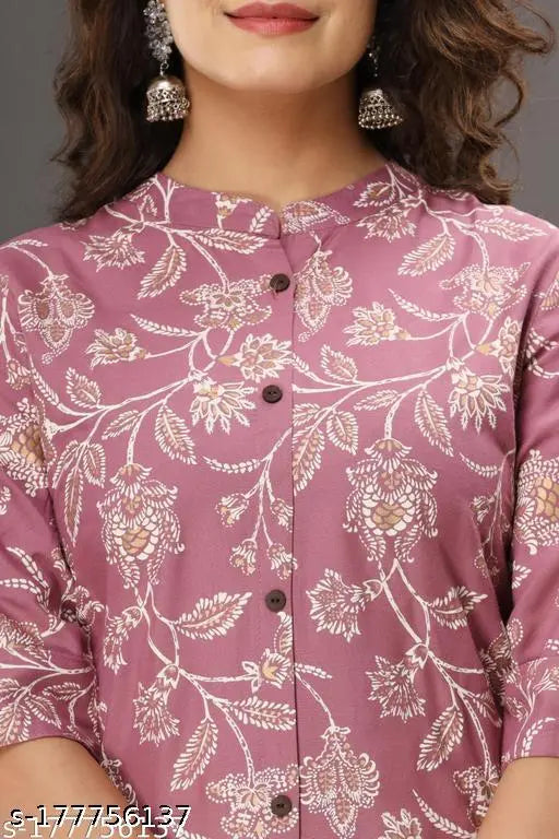 Women's rayon A-line gold printed kurta, three-quarter sleeves, printed combo, size S-XXL. Gold-detailed rayon kurtas for work and casual wear, origin India