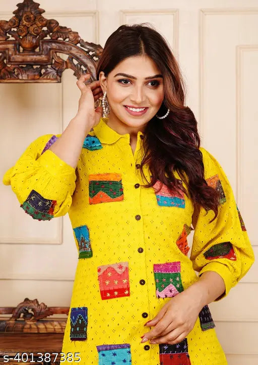 Women's/Girls printed cotton nightsuits set with three-quarter sleeves, India origin