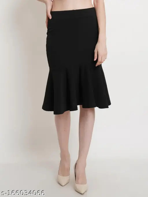 Black knitted peplum skirt, solid polyester, durable and comfortable for women. Peplum design with a flared effect, perfect for balancing out wider shoulders and hiding hips. Knee-length skirt suitable for casual tops or shirts, pairs well with heels and ankle straps. Sizes: 26 (26W/26L/34H), 28 (28W/26L/36H), 30 (30W/27L/38H), 32 (32W/27L/40H). Made in India