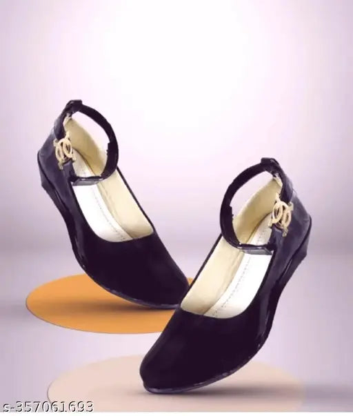 Synthetic new heel flip-flops for women - Bellie Belt, solid design in various sizes (IND-3, IND-4, IND-5, IND-6, IND-7, IND-8) made in India