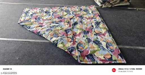 Cotton-blend AC Comforter, lightweight warmth for year-round bliss, ideal for double beds (India)