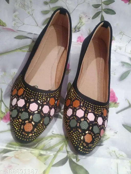 Solid PVC platform shoes, ankle loop fastening, available in sizes IND-5 to IND-8. Made in India