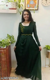Embroidered Georgette long-sleeve dress in Indian gareen handvaek style