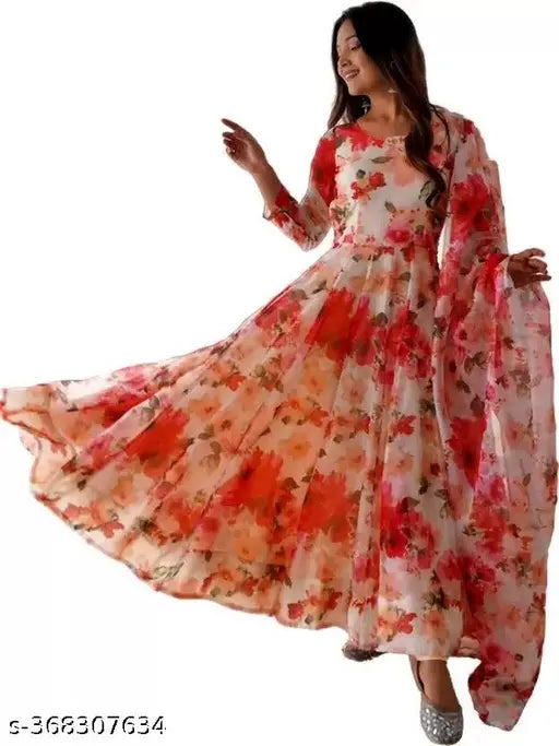 Georgette white kurta with dupatta, printed long-sleeved Indian outfit, single size S-XXXL, Made in India