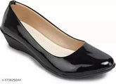 Stylish synthetic leather women's bellies ballet combo (Pack 1), close-toe design for everyday fashion and comfort