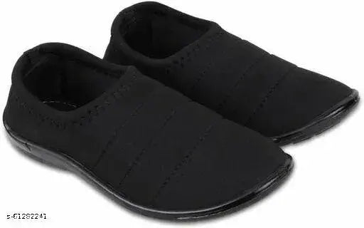 Textile belly with closed back, embellished for casual and comfortable fit - perfect size for a snug fit (e.g., if you order 7, you'll receive an 8) - Indian origin