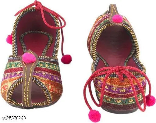 Gorgeous canvas juttis & mojaris, embellished, closed back net, Indian-made women's footwear in sizes IND-4 to IND-9