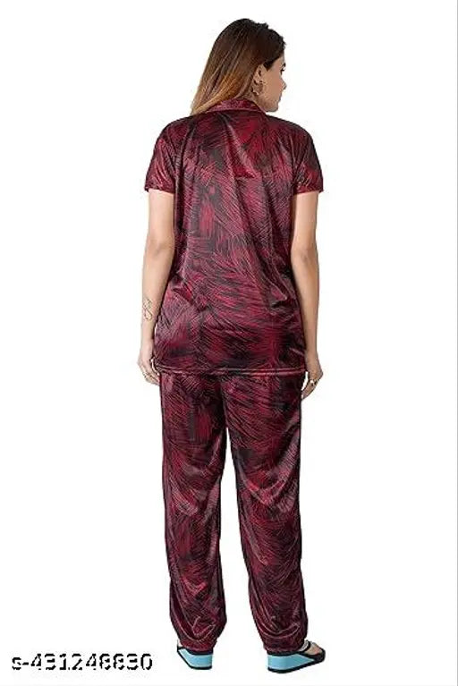 Printed satin nightwear set for women and girls, short-sleeved pyjamas in Indian motifs