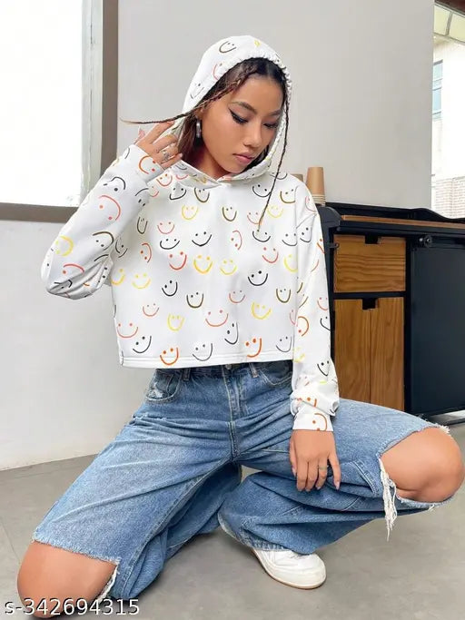 Kids' cotton blend full sleeve hooded sweatshirt with smiley design, used as a jersey for 10-16 years old, available in multiple sizes