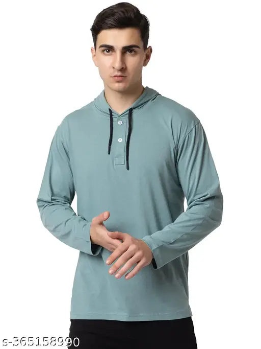 Cotton men's solid hoodie in long sleeves, ideal for casual wear