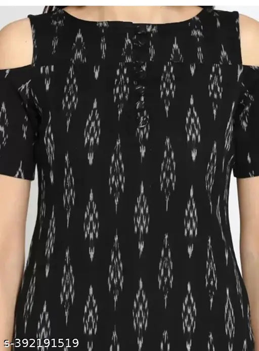 Black rayon kurti palya31, three-quarter sleeves, printed combo. On model, medium size bust 38in. Made in India