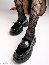Patent leather black ballerinas with lace decor & wide fit - Stylestry women's Bellies