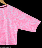 Oversized cotton blend crop top with vibrant digital print, ideal for women's casual or eveningwear