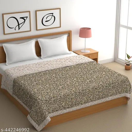 Luxurious cotton double bed comforter from Chhavi India, perfect for year-round comfort