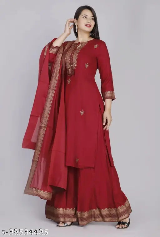Embroidered cotton three-quarter sleeve kurta set with dupatta and bottomwear, trendy refined women's Indian fashion