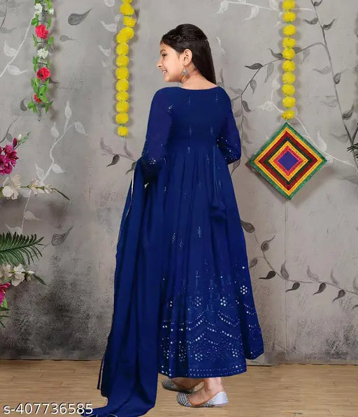 Silk embroidered maxi Anarkali gown with dupatta for girls aged 5-6 years, intricate net pattern detail