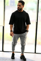 Men's black solid pure cotton oversized round neck t-shirt, short sleeves, size XL