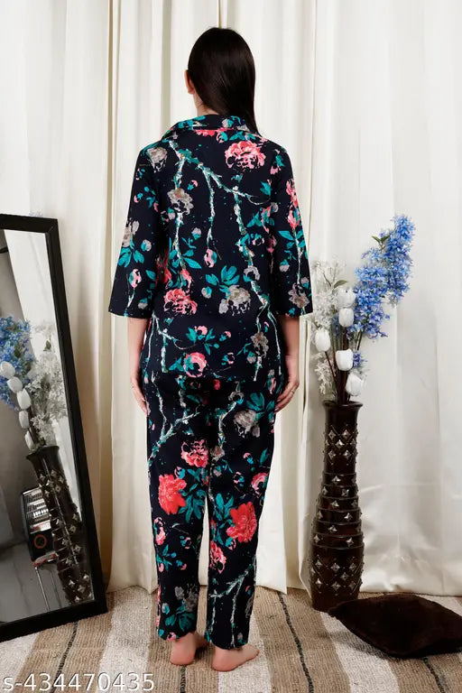 Black Allen India cotton nightsuit with three-quarter sleeves, printed pattern. Women's pyjamas set from India