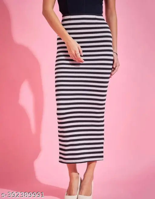 Printed net polyester side-cut checked skirt for women, trendy and stylish with a fitted waist and longer length