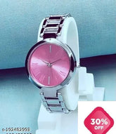Multicolor stainless steel watch for ladies, trendy analog timepiece with fashionable design