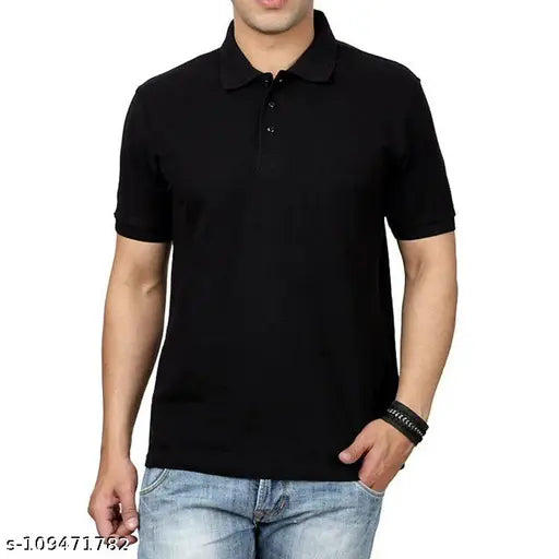 Black cotton short sleeve solid Urban Fashion T-shirt, XL size for men on mannequin