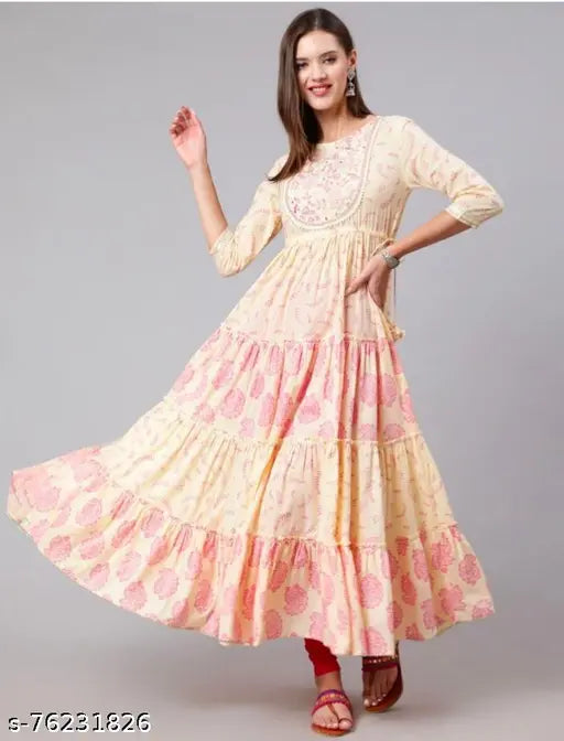Pretty rayon kurtis, three-quarter sleeve, printed combo, M (bust 38in), L (bust 40in), Indian designer women's fashion