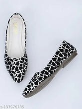 Synthetic Moonwalk ballet flats for women - stylish closed back design, ideal for beachwear or everyday wear