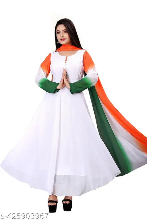 Georgette TRIRANGA solid dress with long sleeves, Indian women's fashion in various sizes (M-XXXL) on display