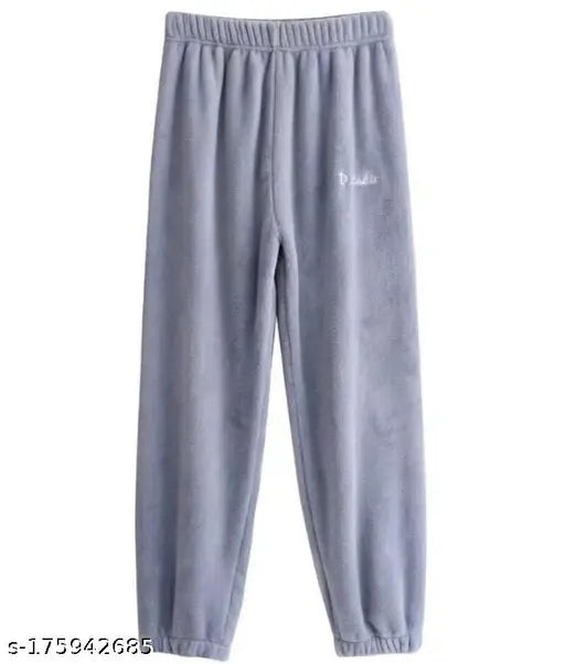 Multi-colored wool winter pajama set, free size for cozy comfort at home
