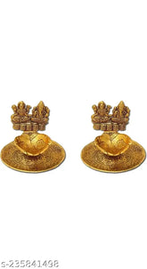 Metal Laxmi Ganesh Hath Diya set of 2, Indian temple decor for home or office