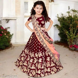Embroidered taffeta silk lehenga for 5-year baby girl, short sleeves, net dupatta on display