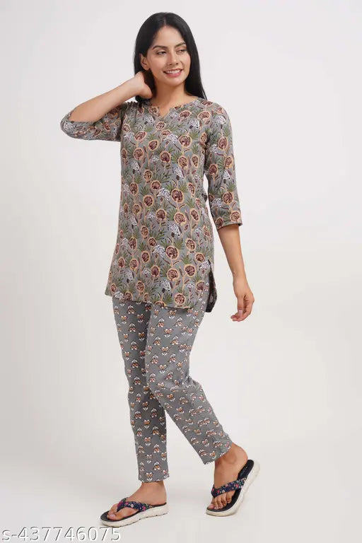 Women's floral printed rayon night suit with three-quarter sleeves, Indian-made